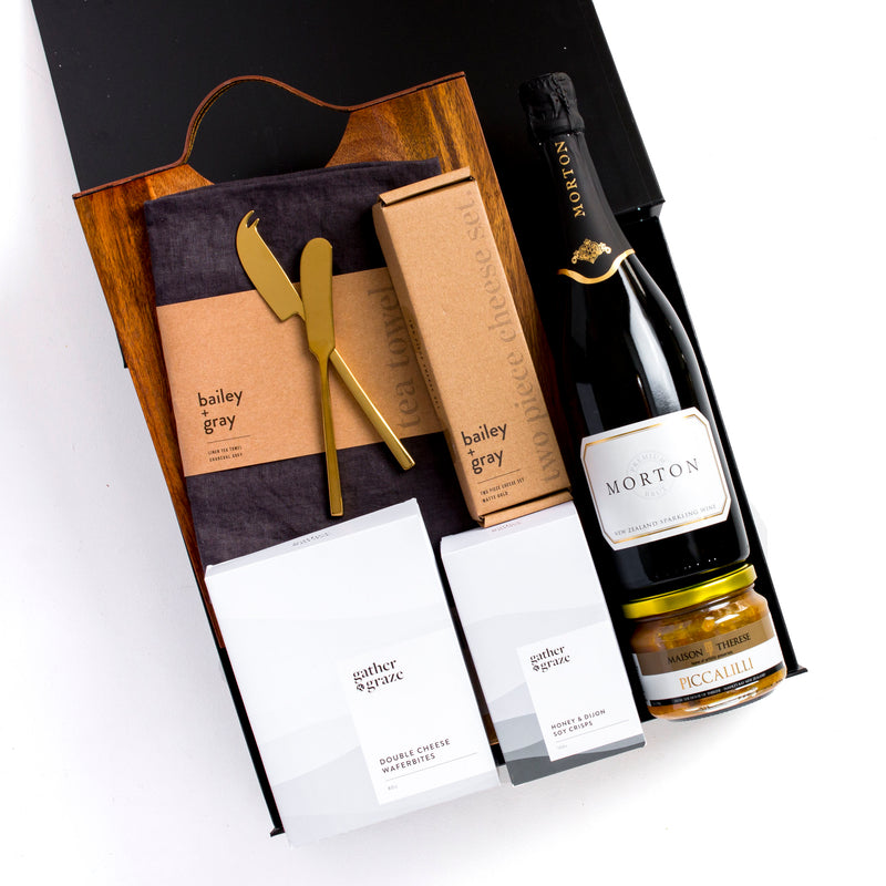 Morton Estate Champenoise NV Brut Gift Box