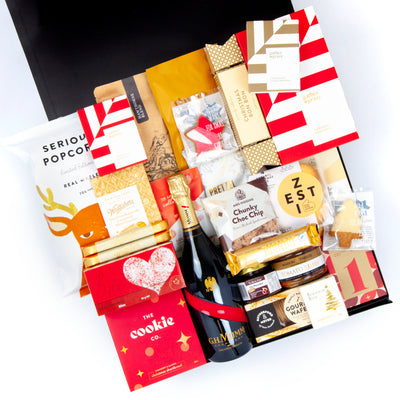 Mumm Champagne Large Christmas Gift Hamper