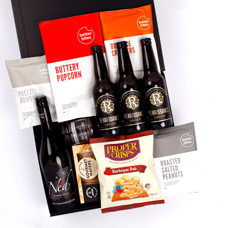 Sauvignon Wine & Renaissance Beer Couples Gift Hamper